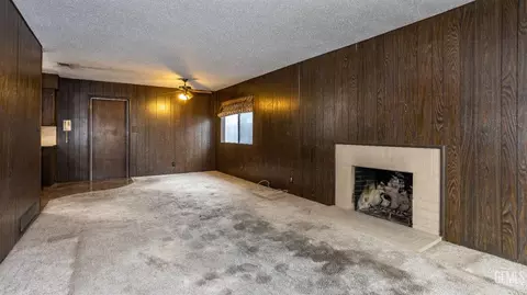 434 W Santa Ana Ave, Clovis, CA 93612 photo 10