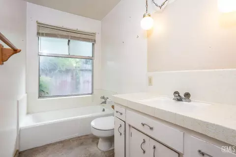 434 W Santa Ana Ave, Clovis, CA 93612 photo 13