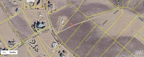 5030 Cimarron Dr, Weldon, CA 93283 photo 1