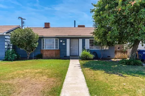 3709 Apache Ave, Bakersfield, CA 93309 photo 3
