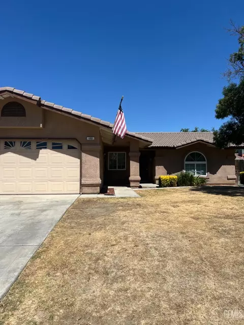 480 Ryan Dr, Shafter, CA 93263 photo 2