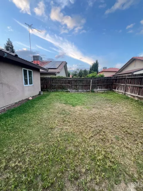 480 Ryan Dr, Shafter, CA 93263 photo 26