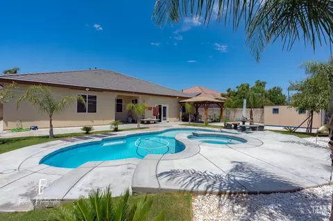 9200 Rockhampton Dr, Bakersfield, CA 93313 photo 40