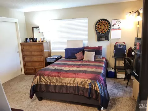 Bedroom - 4508 Adidas Ct, Bakersfield, CA 93313 photo 2 of 4