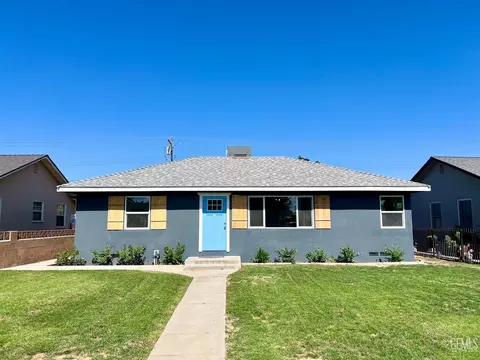 136 Cypress St, Bakersfield, CA 93304