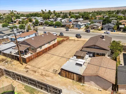 213 Philippine St, Taft, CA 93268 photo 14