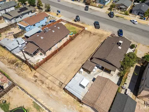 213 Philippine St, Taft, CA 93268 photo 12