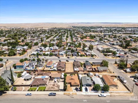 213 Philippine St, Taft, CA 93268 photo 25
