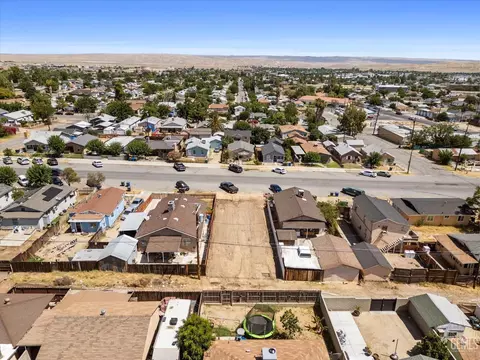 213 Philippine St, Taft, CA 93268 photo 16