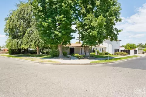 1502 6th St, Wasco, CA 93280 photo 1
