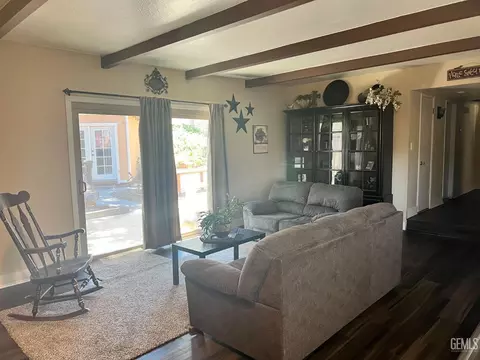 21316 Carriage Dr, Tehachapi, CA 93561 photo 17