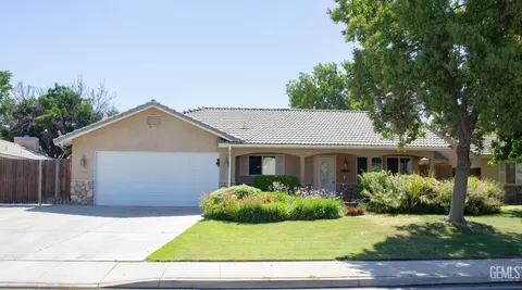6756 Normandy Rose Ave, Bakersfield, CA 93308