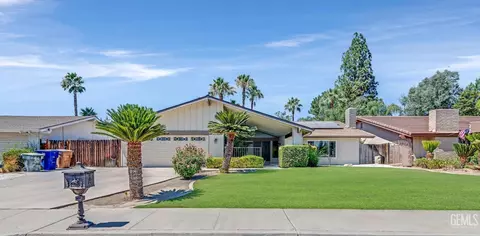 6808 Quailwood Dr, Bakersfield, CA 93309
