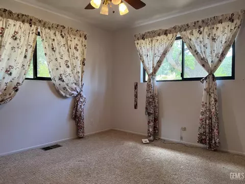 26840 Echo Ct, Tehachapi, CA 93561 photo 28