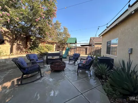6810 Trejo Dr, Bakersfield, CA 93313 photo 34