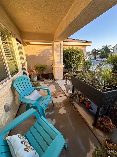 6810 Trejo Dr, Bakersfield, CA 93313 photo 6