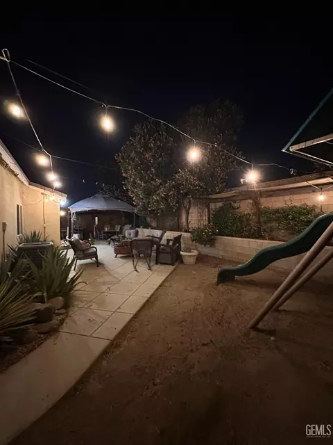 6810 Trejo Dr, Bakersfield, CA 93313 photo 31