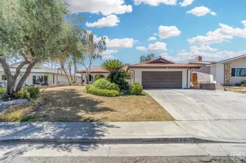 207 Irene St, Taft, CA 93268