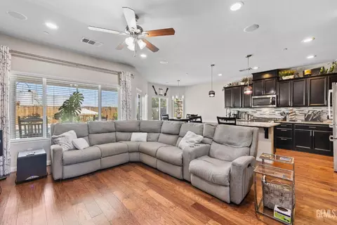 Other - 9012 Ribston Ave, Bakersfield, CA 93312 photo 5 of 14