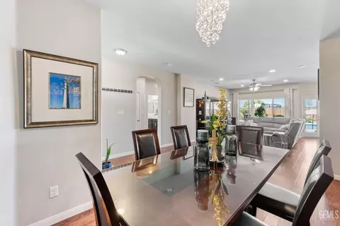 Dining - 9012 Ribston Ave, Bakersfield, CA 93312 photo 1 of 2