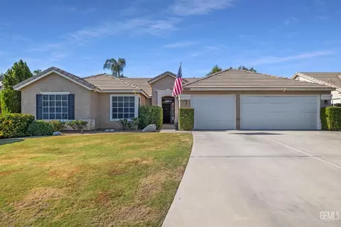 9804 Balvanera Ave, Bakersfield, CA 93312