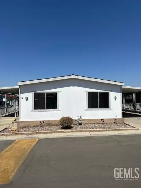 6000 E Brundage Ln #17, Bakersfield, CA 93307