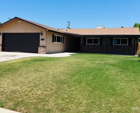 4400 Skye Dr, Bakersfield, CA 93308