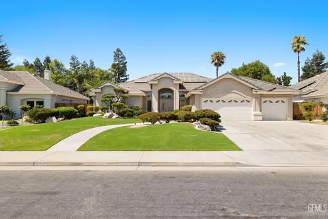 10616 Harpenden Ave, Bakersfield, CA 93311