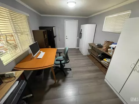 Other - 2537 Pine St, Bakersfield, CA 93301 photo 2 of 2