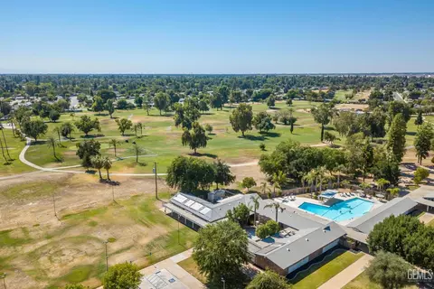 1401 Pebble Beach Dr, Bakersfield, CA 93309 photo 26