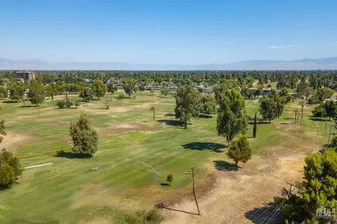 1401 Pebble Beach Dr, Bakersfield, CA 93309 photo 35