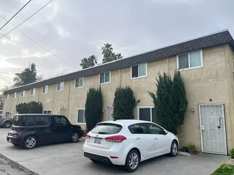 1004 C St, Bakersfield, CA 93304