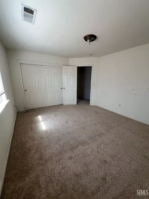 485 Ryan Dr, Shafter, CA 93263 photo 13