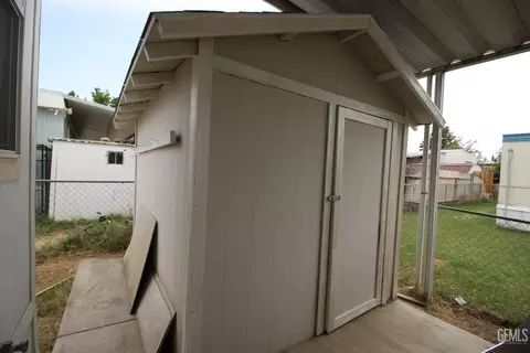 101 Cinnamon Ln, Bakersfield, CA 93308 photo 17