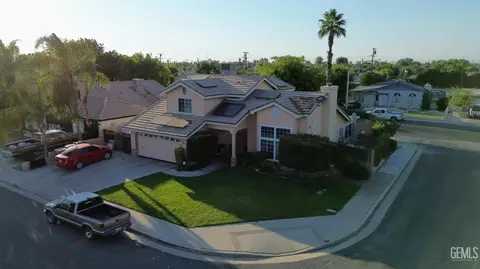 View/Area - 1833 5th Dr, Delano, CA 93215 photo 3 of 8
