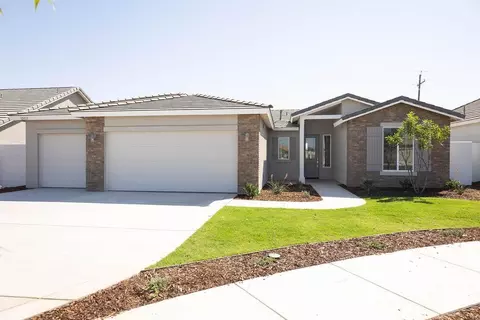 12517 Madelyn Dr, Bakersfield, CA 93311