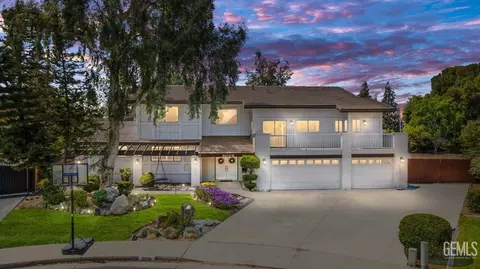 8008 Corte Rey, Bakersfield, CA 93309