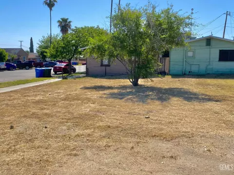 418 6th St, Taft, CA 93268 photo 3