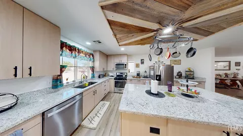 20200 Mesa Dr, Tehachapi, CA 93561 photo 17
