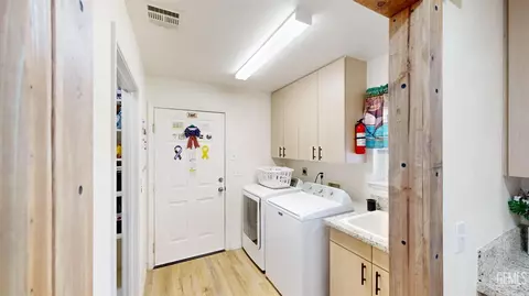 20200 Mesa Dr, Tehachapi, CA 93561 photo 12