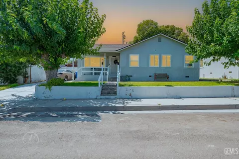 4 Cypress Ln, Taft, CA 93268 photo 1