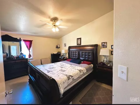 1024 Hazlenut St, Wasco, CA 93280 photo 11