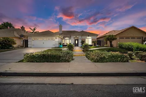 11213 Illusion Way, Bakersfield, CA 93311