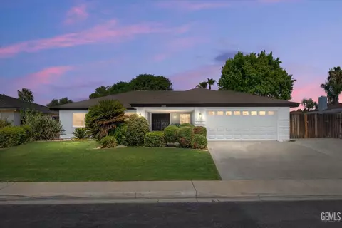 2408 Bladen St, Bakersfield, CA 93309
