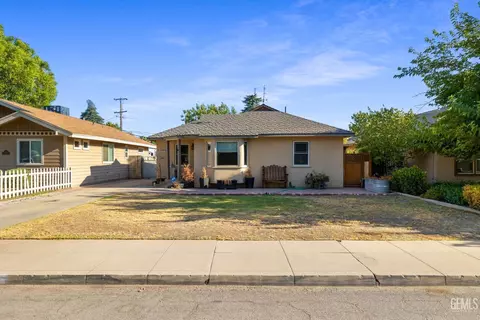 245 Flower St, Bakersfield, CA 93305