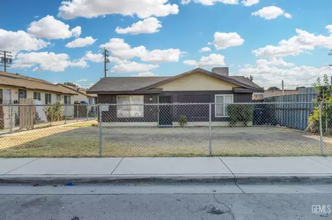3817 K St, Bakersfield, CA 93301