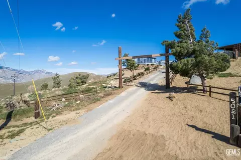 5021 Saddle Pl, Weldon, CA 93283 photo 10