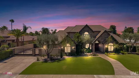 14961 Thunder Valley Rd, Bakersfield, CA 93314