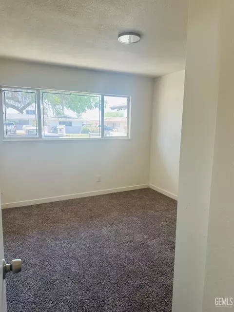 Bedroom - 702 Union St, Delano, CA 93215 photo 3 of 3
