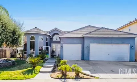 3731 Park Mountain Dr, Bakersfield, CA 93308